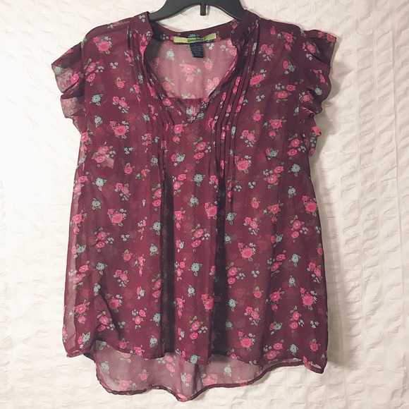 Flowery Blouse - Picture 2 of 4